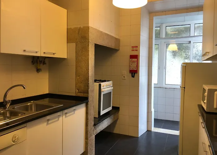 Charming 2 Bedroom - Bairro Alto, Principe Real Лиссабон